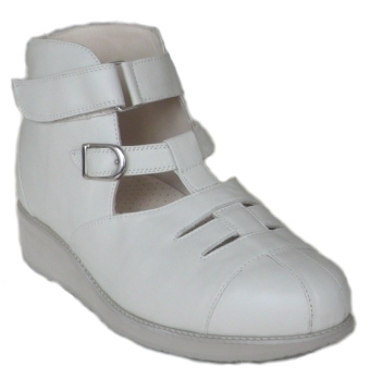 Orthopdischer Maschuh; Damensandalette mit Klett